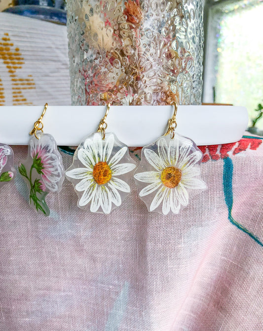 White Daisy Earrings